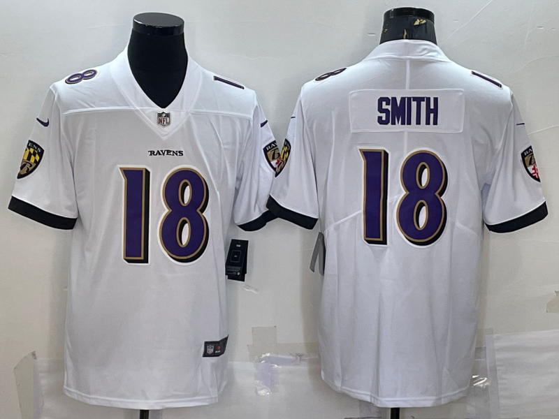 Men's Baltimore Ravens #18 Roquan Smith White Vapor Untouchable Limited Stitched Jersey